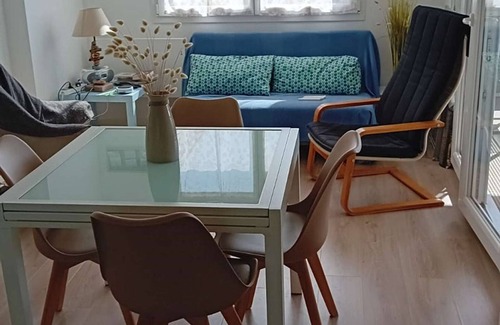 Stella-Plage Apartment | Charming T2 with Terrace in Stella Beach, Pets Allowed