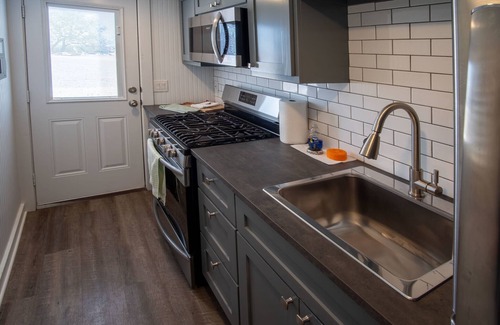 Lampasas House | Charming Tiny Home Near Lake & Hill Country Fun