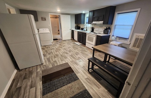 Osceola House | Charming townhome with WiFi and AC in lovely Osceola