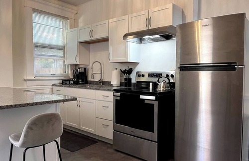 Short North House | Charming Townhouse | Short North Arts District