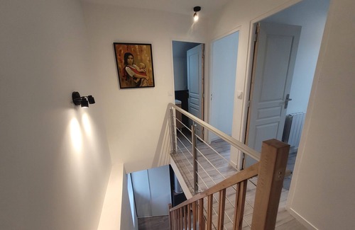 Quincy-Voisins Apartment | Charming triplex near Disney