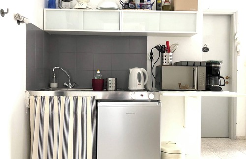 Paros Apartment | Charming two-room apartment for 4 in Parikia: 300 m from Livadia beach