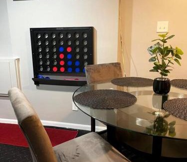 Corryville House | Charming Urban Retreat - Near UC, Med Centers, OTR