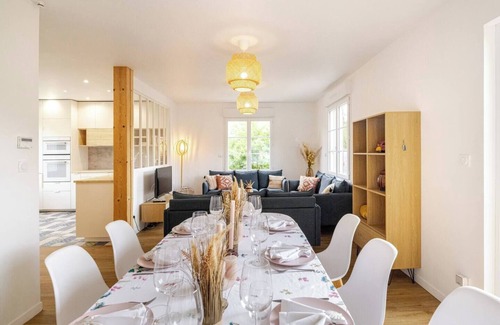 Beaussais-sur-Mer House | Charming vacation home with swimming pool