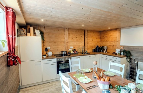 Bad Rodach Apartment | Charming vacation apartment with roof terrace