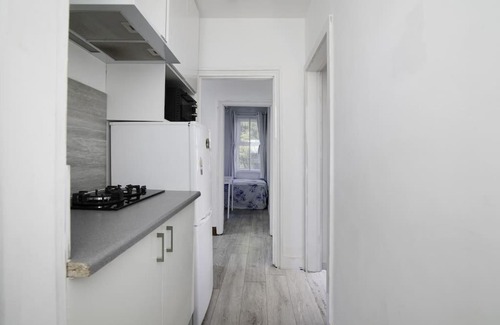Plumstead Apartment | Charming Victorian Flat