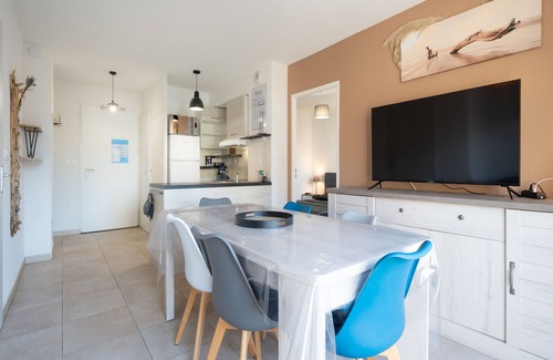 Serignan Villa | Charming villa for 8 people with garden