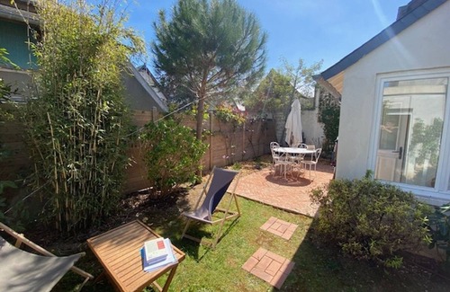 Villers-sur-Mer House | Charming Villa Near Beach & Town Center with Garden, Wi-Fi & Free Parking in Villers-sur-Mer