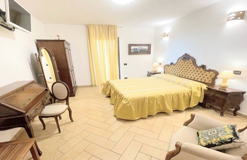 Montefiascone Villa | Charming villa - Lake View and private pool