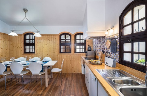Areias de Sao Joao Villa | Charming Villa, top location, pools, inner courtyard and panoramic terrace