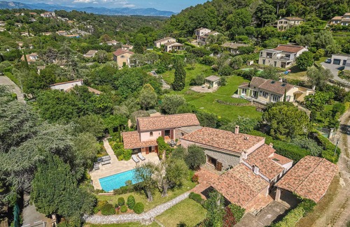 Valbonne Villa | Charming villa walking distance to Valbonne village