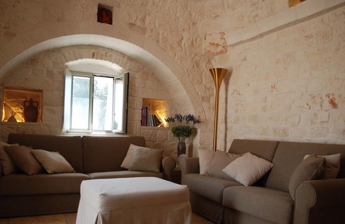 Ceglie Messapica House | Charming, welcoming group of trulli fully restored
