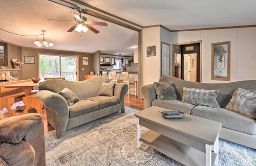 White Lake House | Charming White Lake Homestead w/Fire Pit!