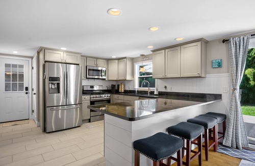 Yarmouth Port House | Charming Yarmouth Getaway Near Beaches with Central A/C & Fire Pit