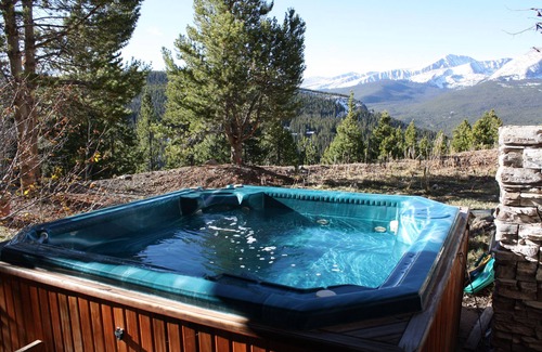 Baldy Mountain House | Charter Ridge #20: Impeccable Views of Breckenridge- Scenic Private Hot Tub