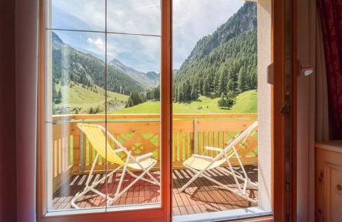 Ravaisch Hotel | Chasa Castello relax & spa