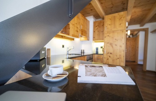 Sent Apartment | CHASA COSTA DAD ARCHAS MAISONETTE APPARTMENT: EXCEPTIONAL LUXURIOUS 3 ½-ROOM-ATTIC FLAT IN SENT