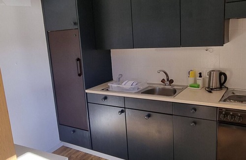 Vna Apartment | Chasa Rosa 1: 3.5-room apartment in the idyllic and sun-drenched mountain village of Vnà