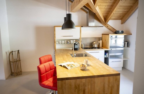 Engadin Scoul Apartment | Chasa Stradun 400: renovated 3.5-room penthouse flat in the heart of Scuol