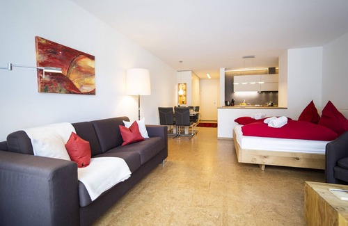 Engadin Scoul Apartment | CHASA TULAI F83: BEAUTIFULLY RENOVATED STUDIO IN HOLIDAY PARK TULAI F83