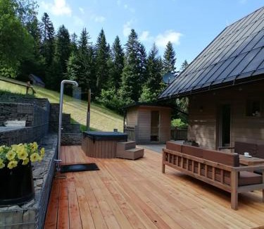 Kolarovice Ski Chalet | Chata Čerenka