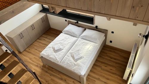 Cenkovice Ski Chalet | Chata Bukačka