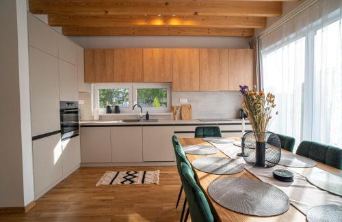 Nova Lesna House | Chata Lesnička