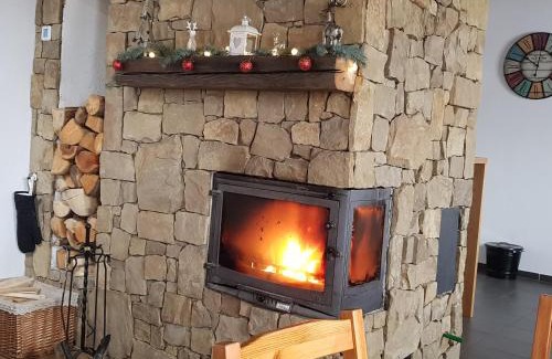 Liptovsky Trnovec House | Chata Moja