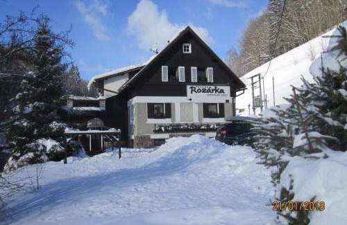 Dolni Dvur Ski Chalet | Chata Rozárka