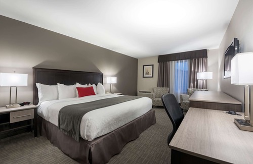 Halifax Hotel | Chateau Bedford, Trademark Collection by Wyndham