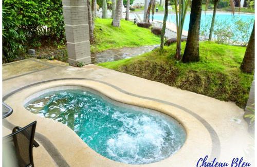 Calamba Hotel | Chateau Bleu Resort