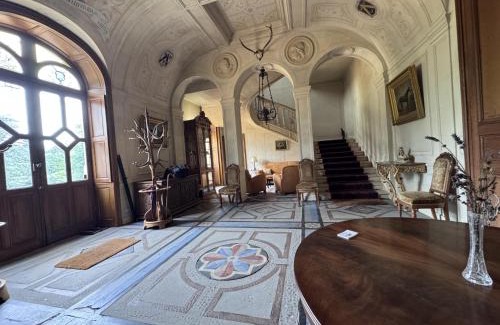 Maigne House | Chateau de Resteau Haut de Gamme 15 pers