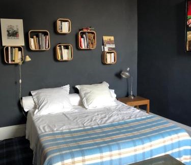 Alixan Bed & Breakfast | Chateau de Vaugelas - Charmant domaine près de Valence
