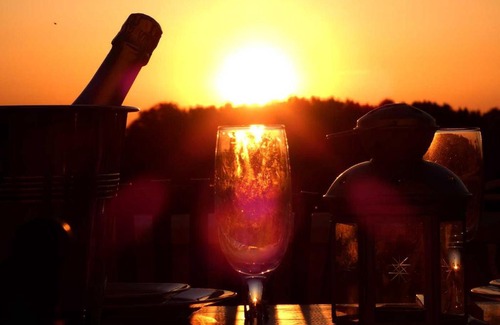 Serignac-Peboudou Bed & Breakfast | Chateau des Mautors