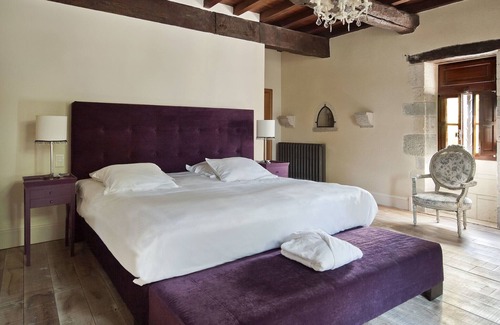 Saint-Caprais-de-Lerm Other | Château in Nouvelle-Aquitaine with Pool & Views
