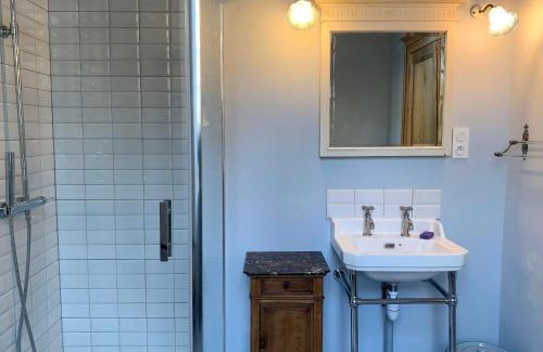 Foissac Bed & Breakfast | Chateau Mas de Pradie B&B Fountain view room