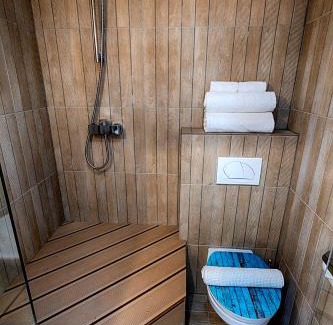 Hostoun Hotel | Chateau Nightingales