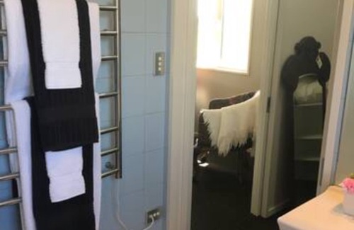 Springston Bed & Breakfast | Chateau Pritchard