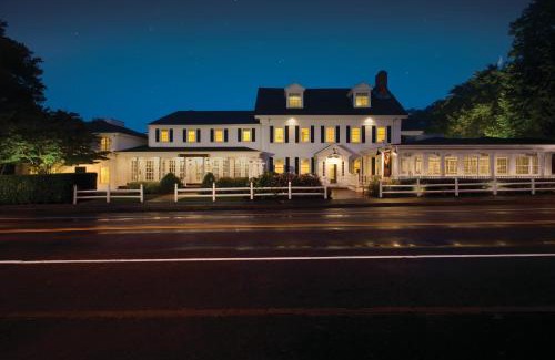 Chatham Hotel | Chatham Wayside Inn