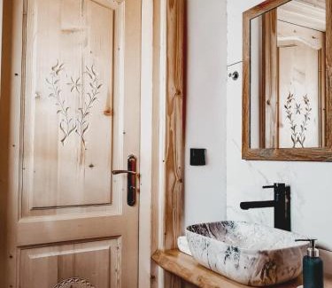 Poronin Ski Chalet | Chaty Misiagi