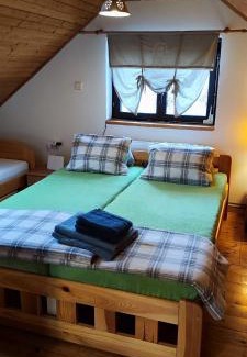 Holin Cabin | Chaty v Českém ráji u Prachovských skal - Malá chata pro 4 - Velká chata pro až 7 osob - ubytování v soukromí