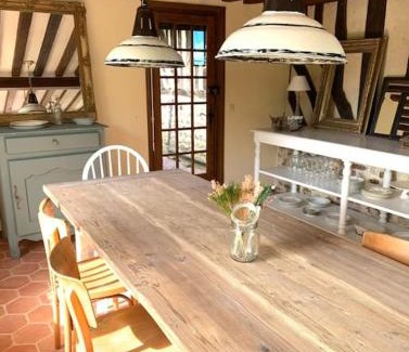 Quetteville House | Chaumière normande et sa dépendance, proche Deauville et Honfleur 10-12 pers
