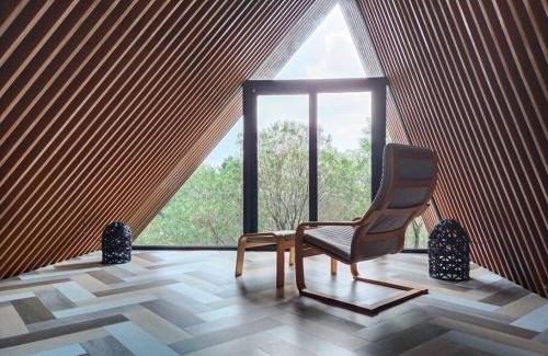 Gadog Villa | Cheerful 2 bedroom mountain villa