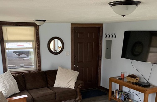 Poland Cabin | Cheerful Cabin with Free Parking that sleeps Eight