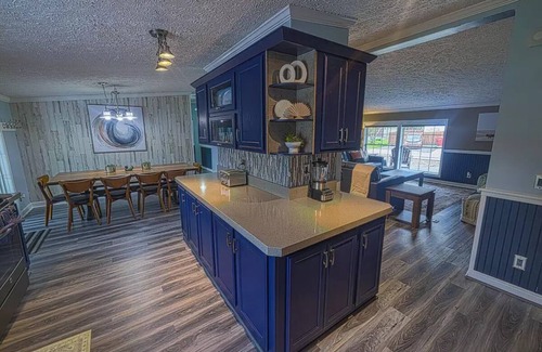 Cedar Lake House | Cheerful, Lake Home with amazing backyard!