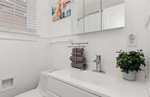 San Marco Apartment | Cheerful vacation rental near river