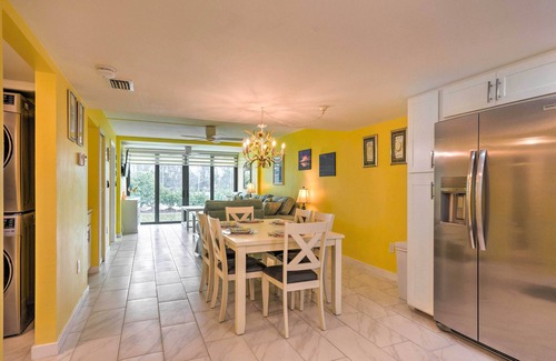 Iona Condo | Cheery Condo with Pool Access: 3 Miles to Beach!