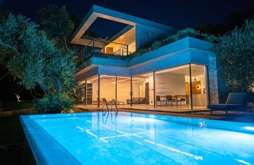Pentati Villa | Chef included by Fantasia Villas: Villa Olives in the Sea in Corfu