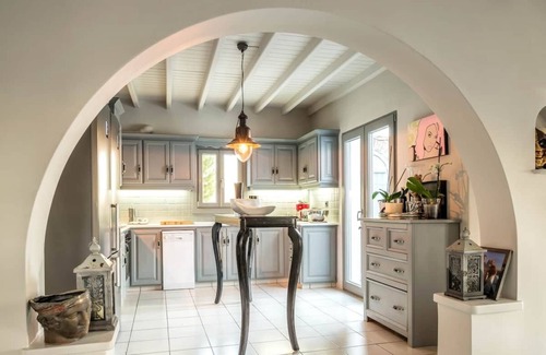 Ano Mera Villa | Chef included by Fantasia Villas: Elia Villas 28 bedrooms