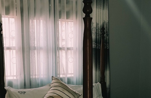 Jinja Cottage | chel and vade cottages